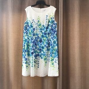 Summer 👒🚢🏝anyone? Beautiful 👗dress 👗